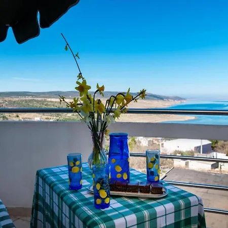 - Three Bedroom House With Sea View Сasa de vacaciones Rovanjska